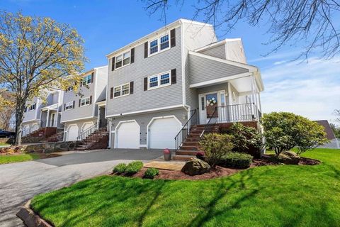 Photo of 2 Countryside Ln #1301, Salem, MA 01970 (MLS # 73509719)
