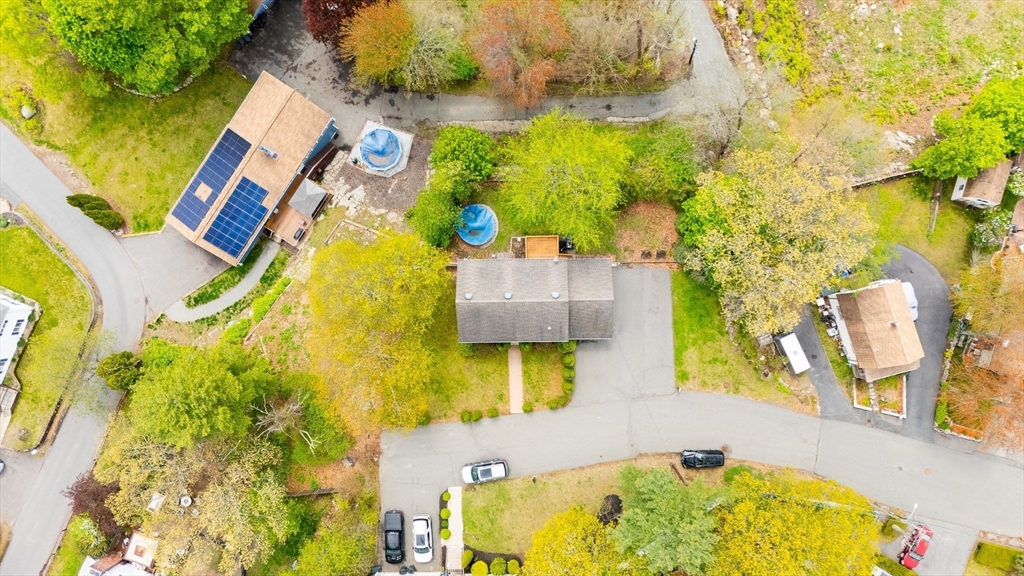 19 Pinehurst Ave, Saugus, MA Photo #25