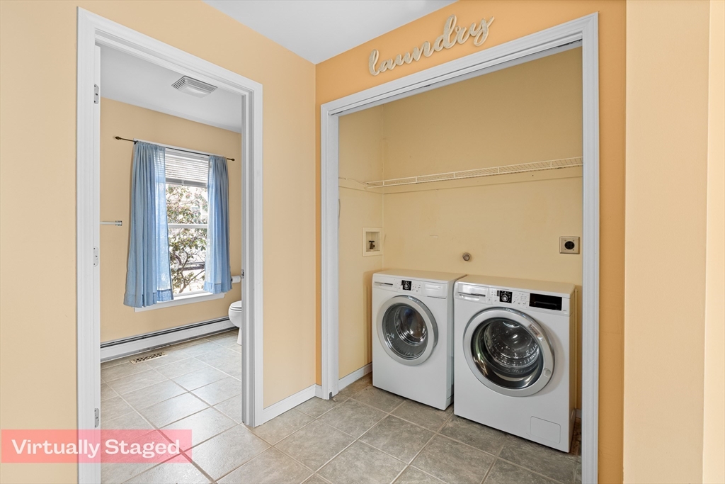 19 Pinehurst Ave, Saugus, MA Photo #17