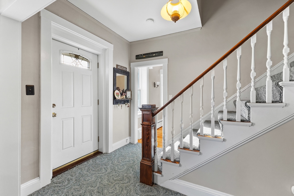 9 Prairie Street