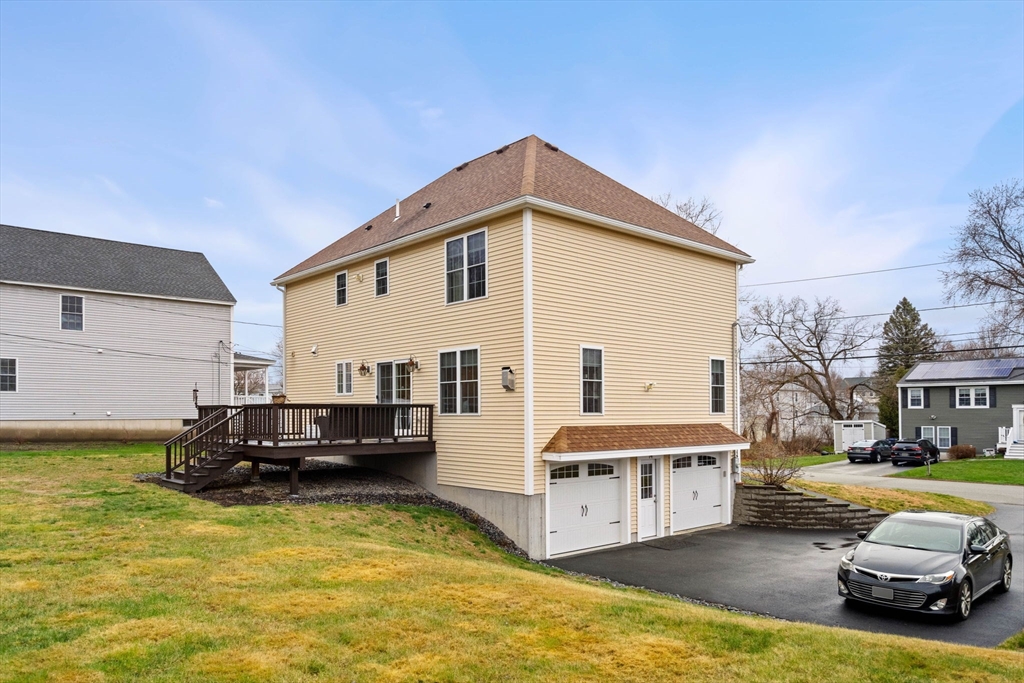 14 Ayer St