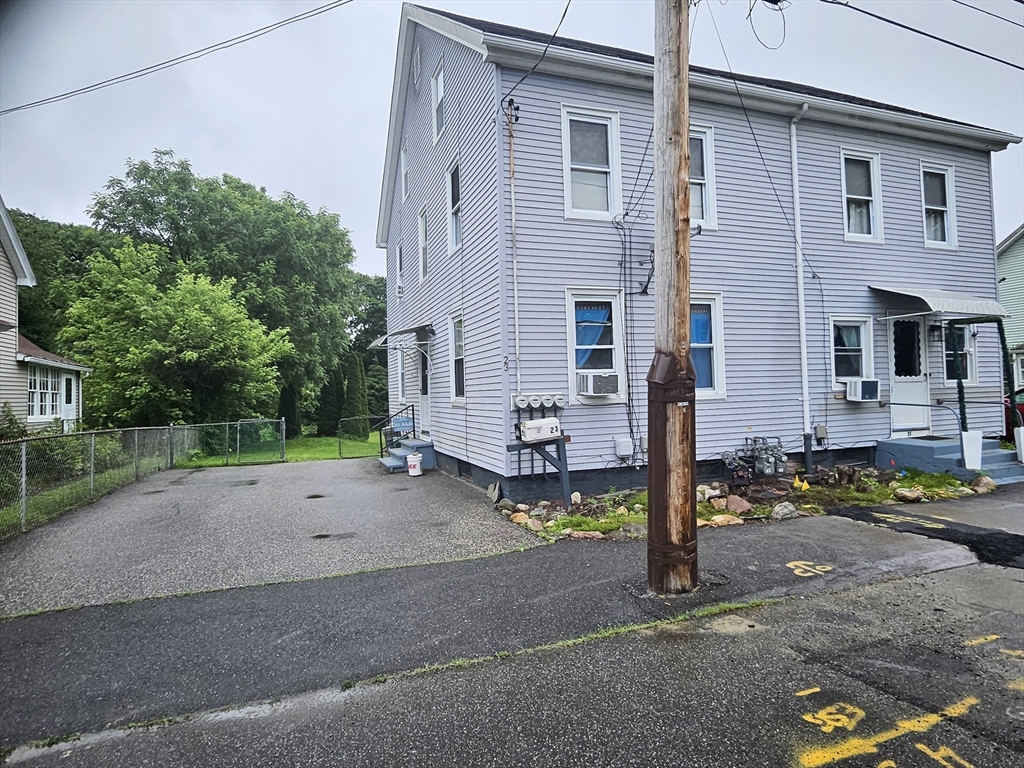 21 High St