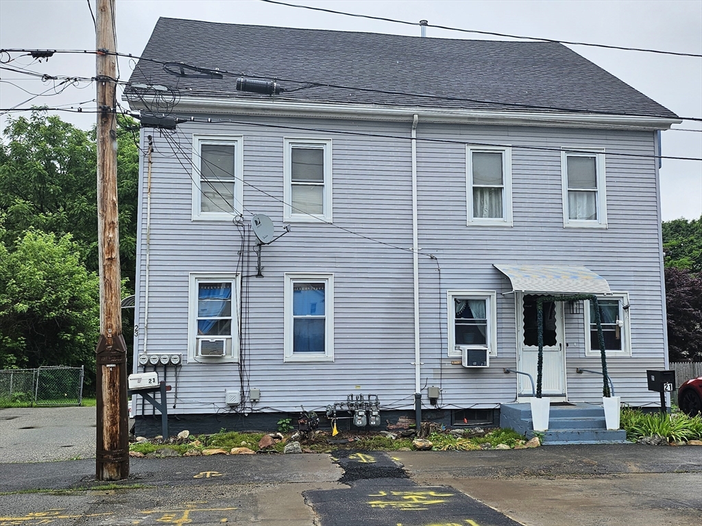 21 High St