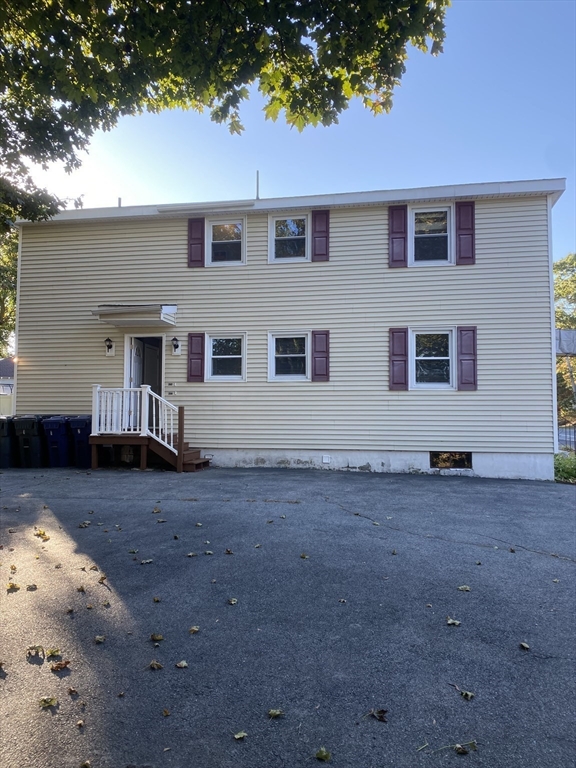 625-627 Mammoth Road