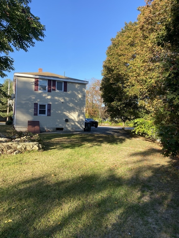 625-627 Mammoth Road