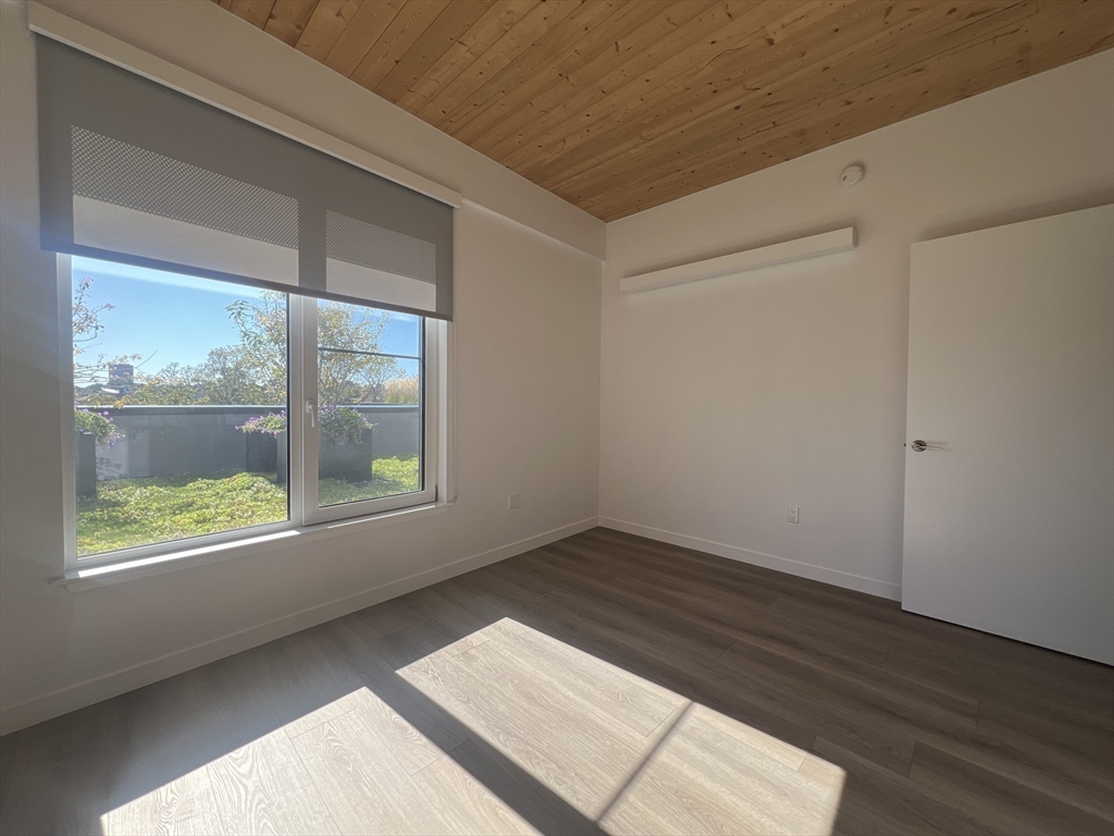 154 Broadway 408