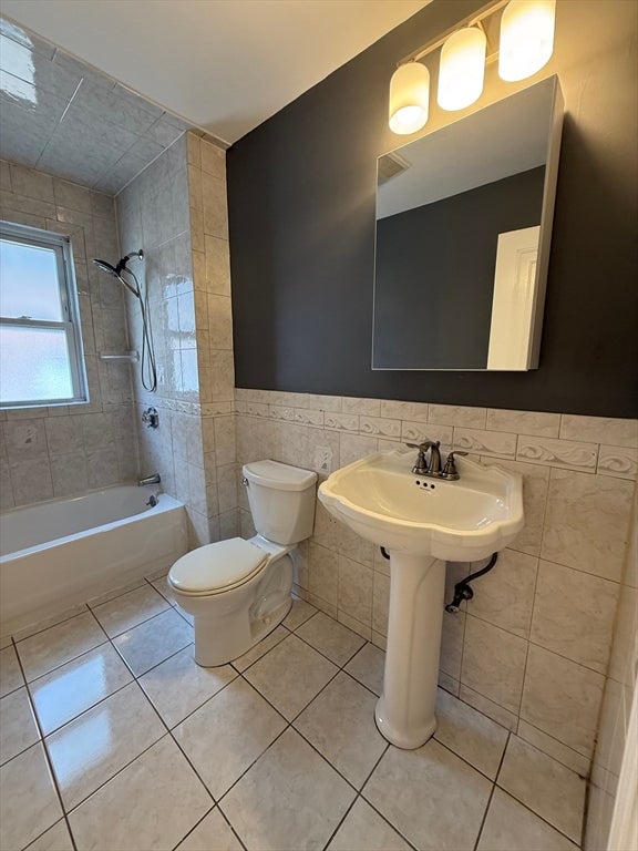 68 Poplar St #1, Watertown, MA, 68 Poplar St #1, Watertown, MA Photo #6