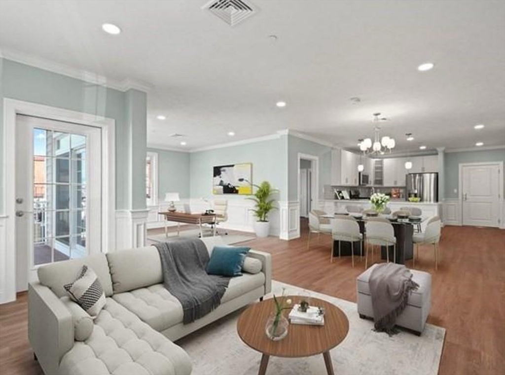 Medford, Massachusetts 02155, United States, 2 Bedrooms Bedrooms, ,2 BathroomsBathrooms,Residential,Active,97529