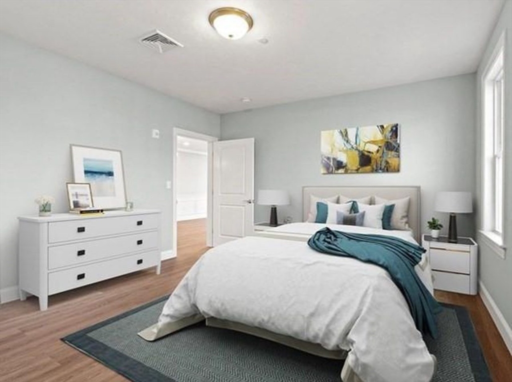 Medford, Massachusetts 02155, United States, 2 Bedrooms Bedrooms, ,2 BathroomsBathrooms,Residential,Active,97529