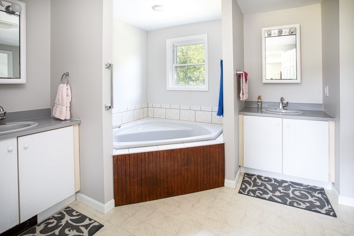 511 Old Fall River Rd, Dartmouth, MA, 511 Old Fall River Rd, Dartmouth, MA Photo #29
