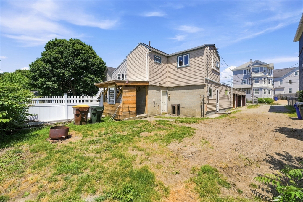 415 Anthony St