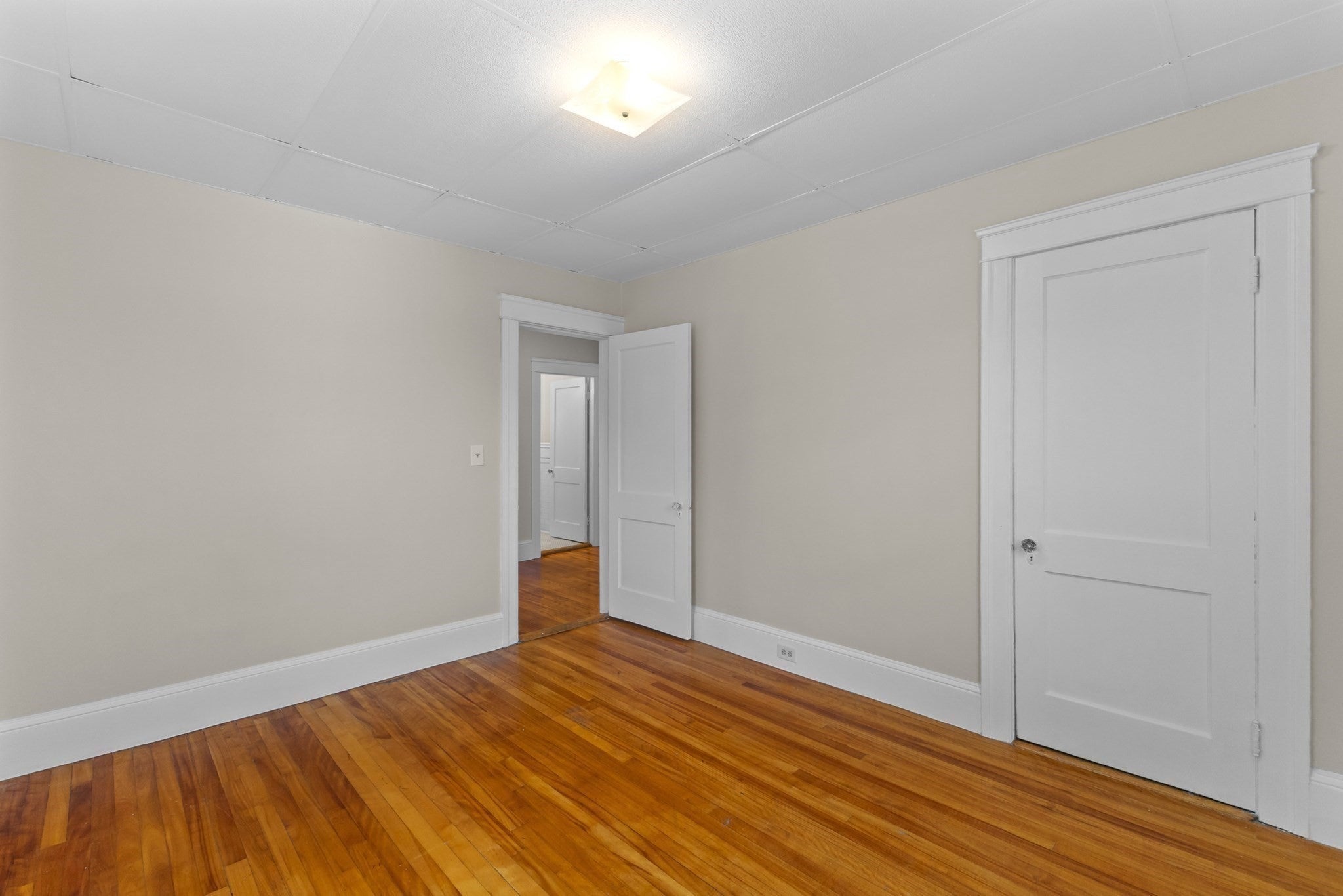 33 Clearview Ave, Worcester, MA, 33 Clearview Ave, Worcester, MA Photo #28