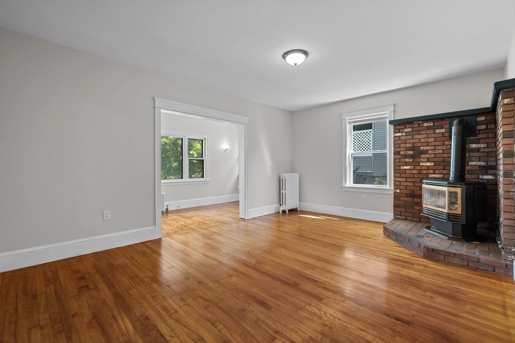 33 Clearview Ave, Worcester, MA, 33 Clearview Ave, Worcester, MA Photo #8