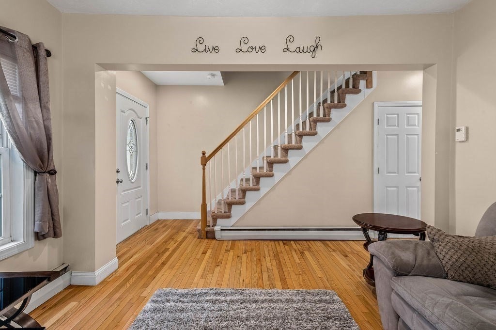 60 Riverlin Street, Millbury, MA Photo #8