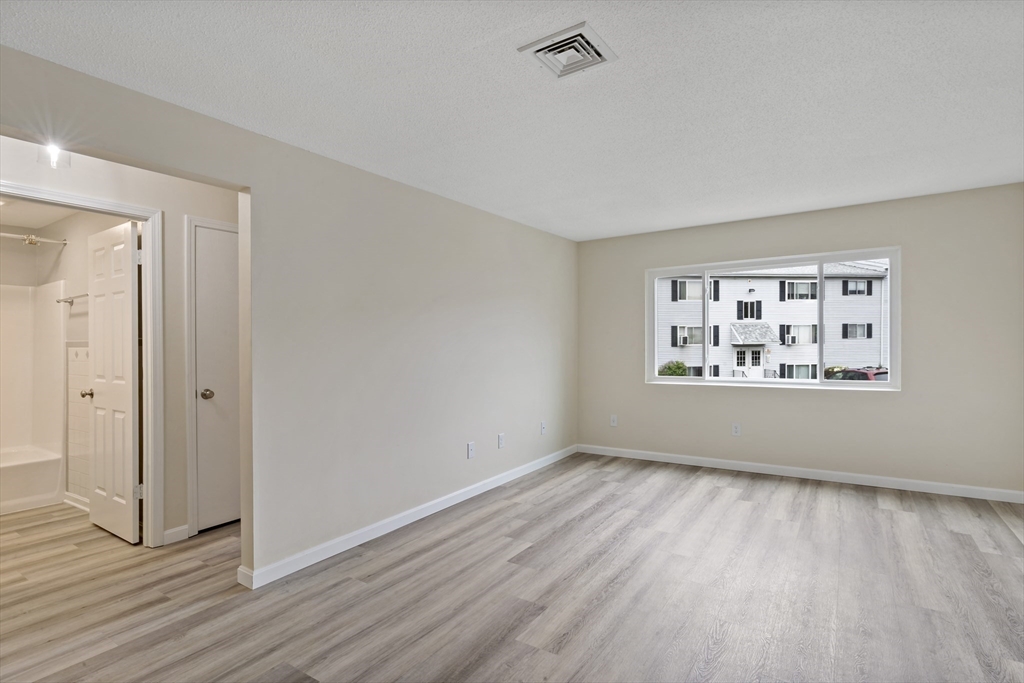 5455 N Main St #4D, Fall River, MA Photo #13