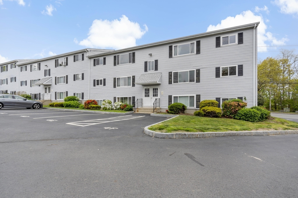 5455 N Main St #4D, Fall River, MA Photo #3