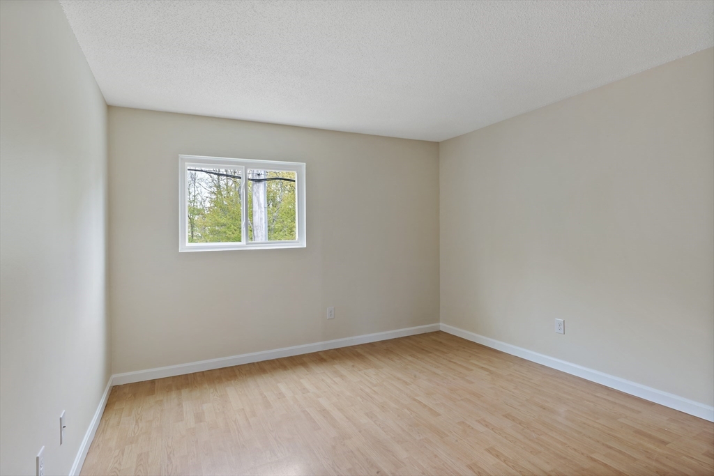 5455 N Main St #4D, Fall River, MA Photo #18