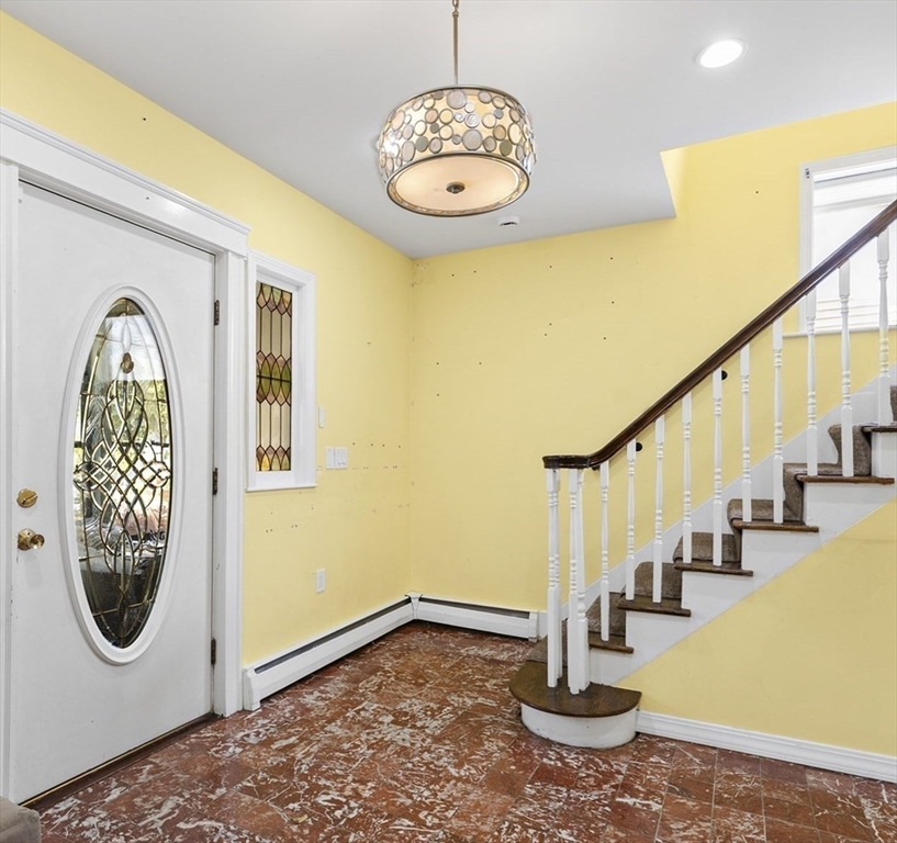 31 Rogers Ave