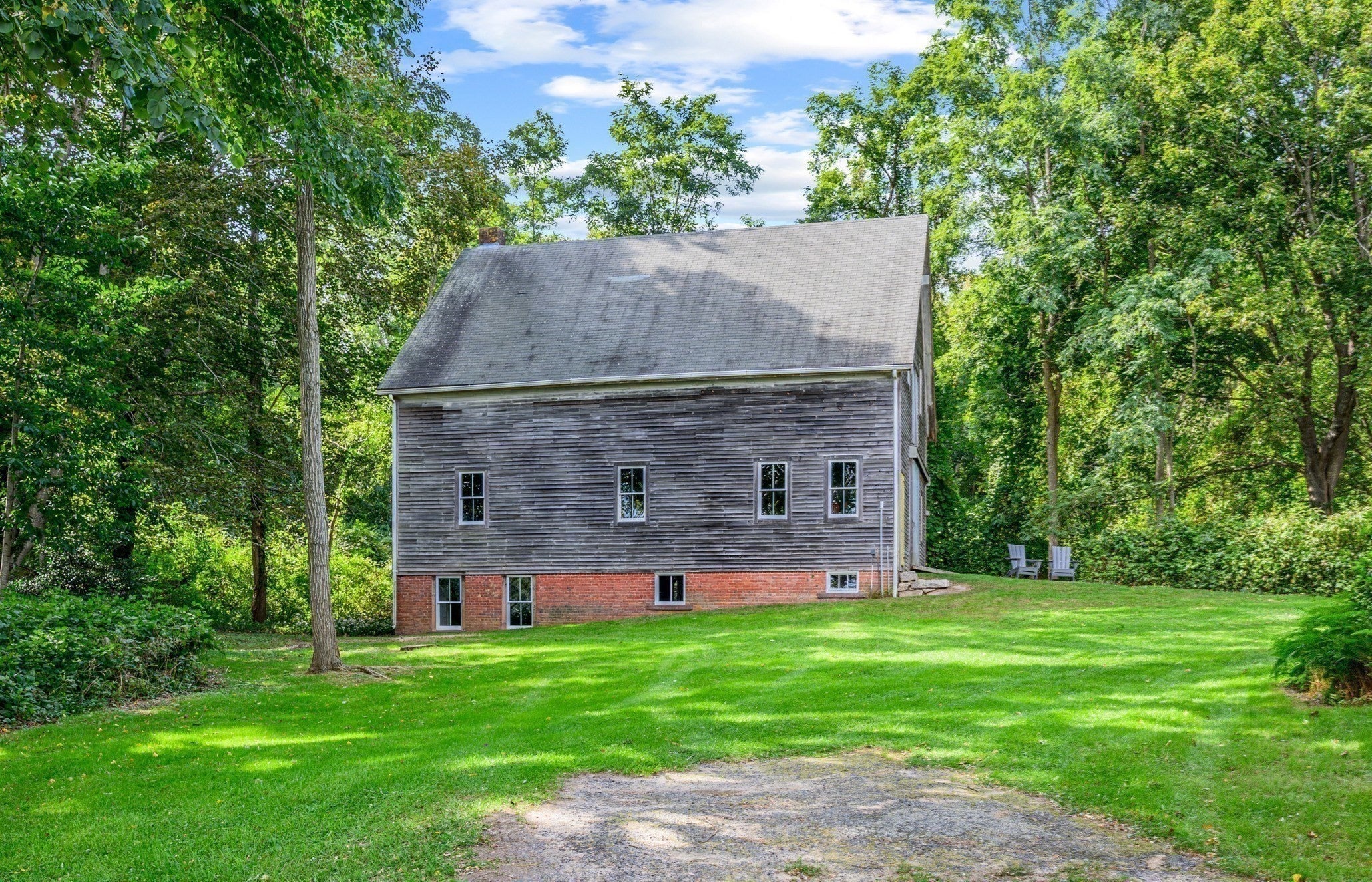 24 Grove St