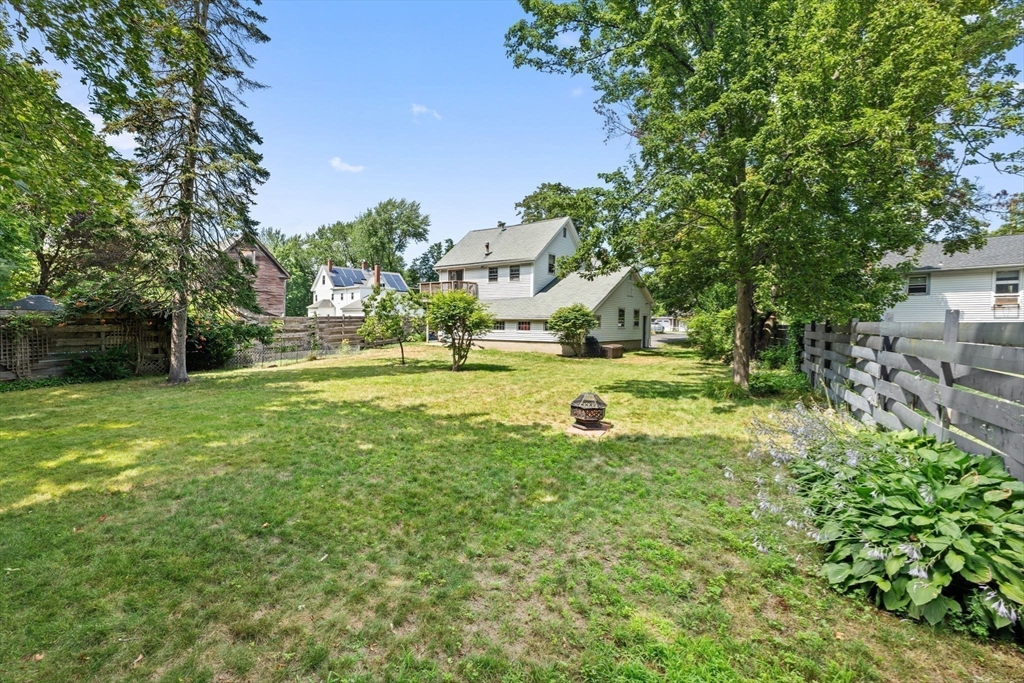 23 Salem Rd