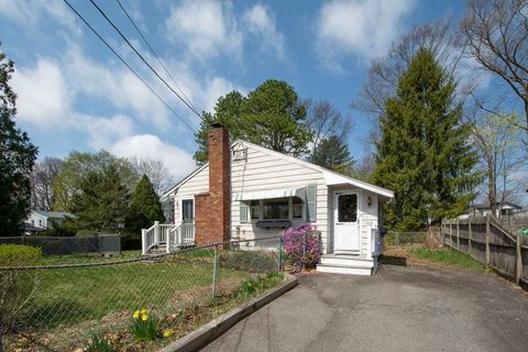 6 Clover Road Holbrook MA 02343