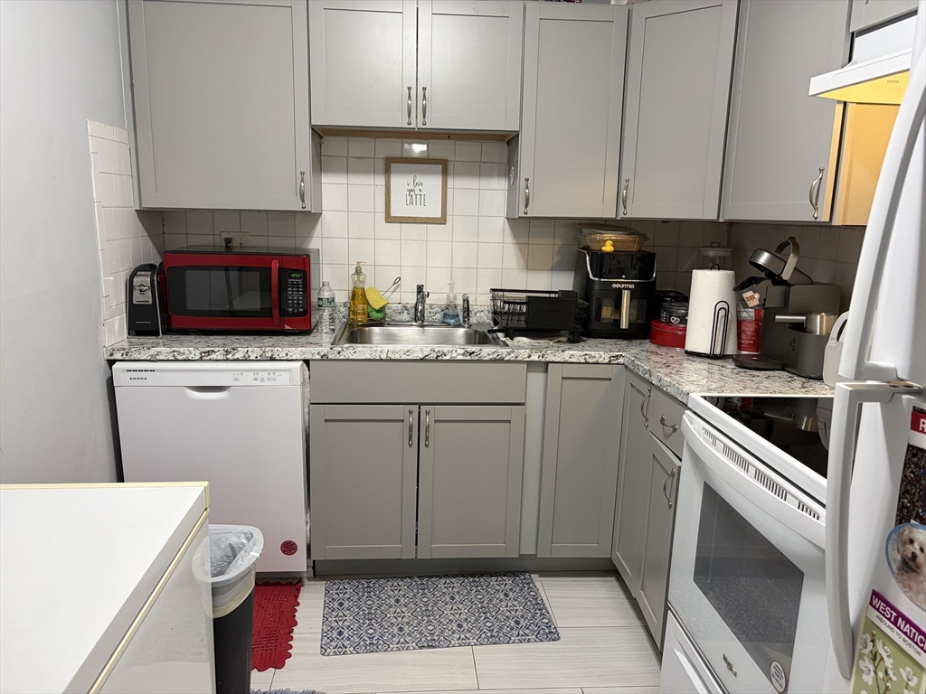 7 Weld Street 13
