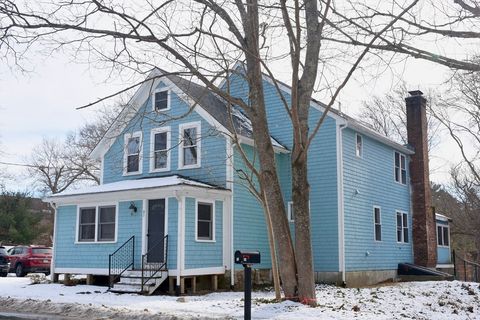 Photo of 32 Gault Rd, Wareham, MA 02576 (MLS # 73471354)