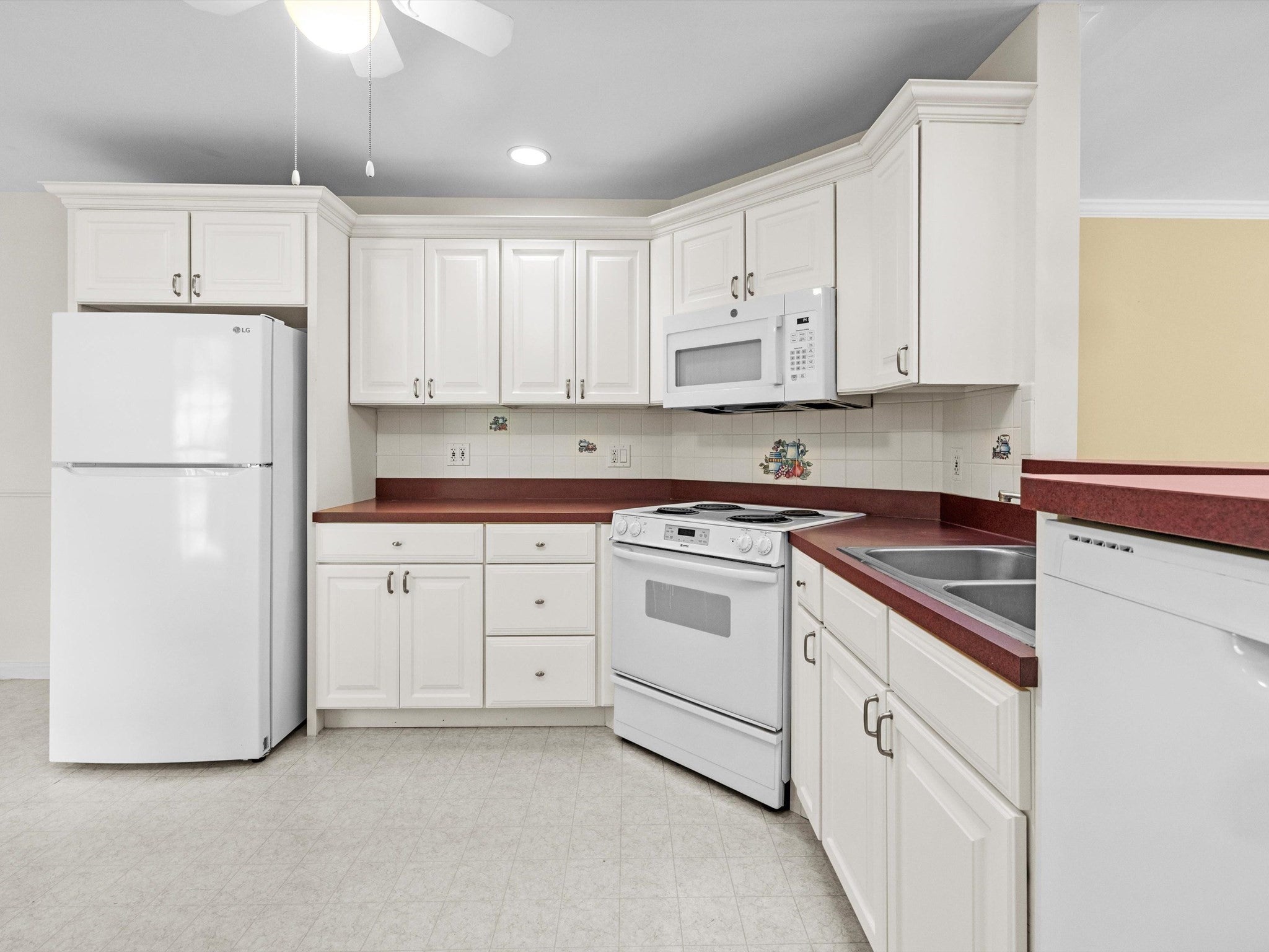 30 William Onthank Ln #30, Southborough, MA Photo #9