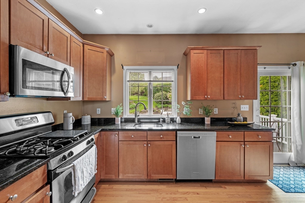 1 Bridle Path Rd, Lynn, MA Photo #12