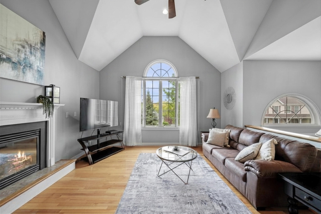 1 Bridle Path Rd, Lynn, MA Photo #5