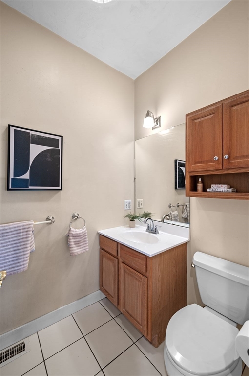 1 Bridle Path Rd, Lynn, MA Photo #22