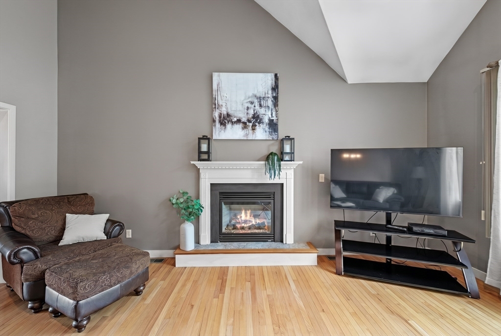 1 Bridle Path Rd, Lynn, MA Photo #8