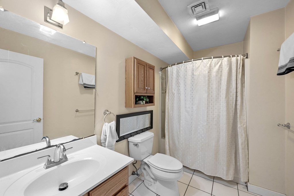 1 Bridle Path Rd, Lynn, MA Photo #31