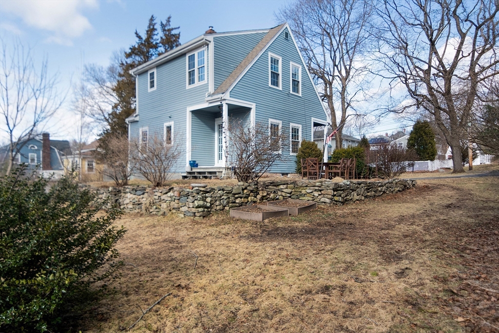 9 Sartell Rd