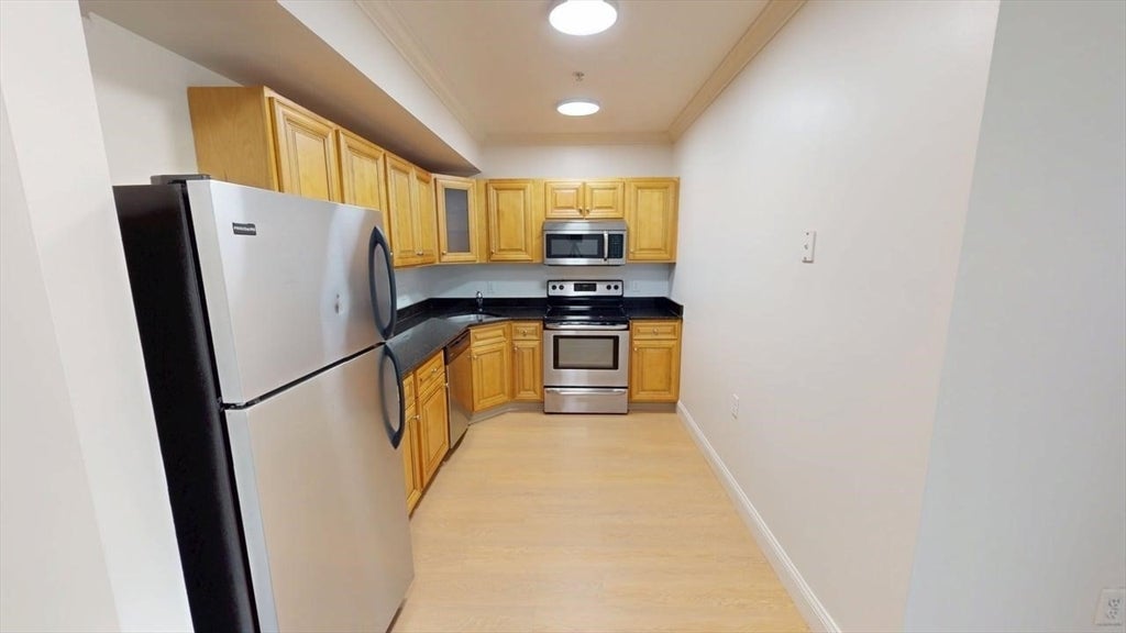 7 Marble St #313W, Whitman, MA, 7 Marble St #313W, Whitman, MA Photo #3