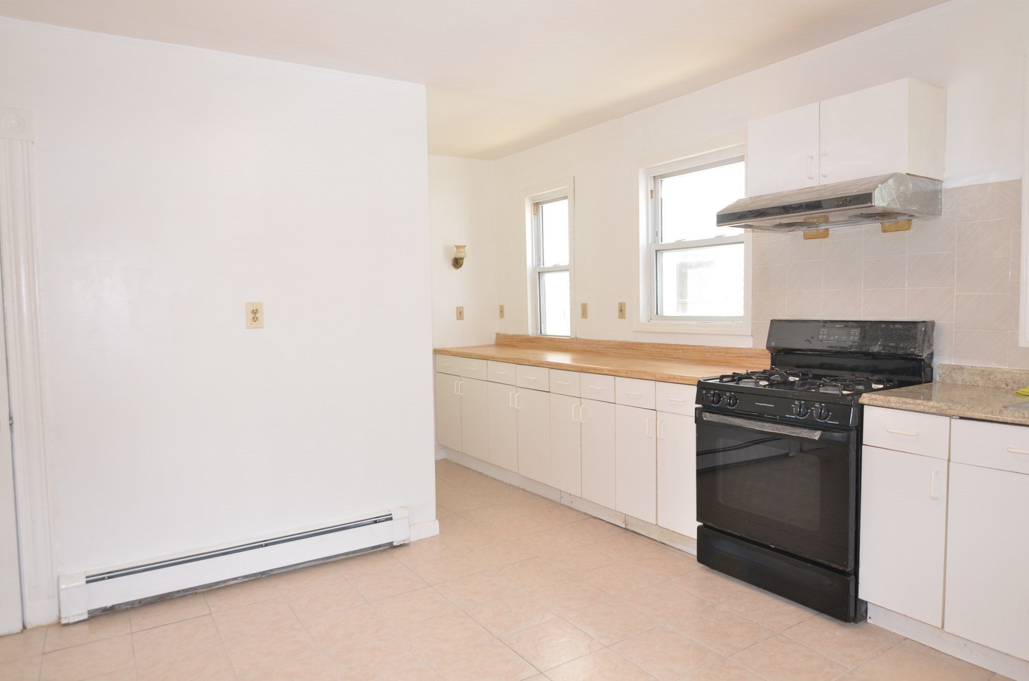 118 Sagamore ST #1, Quincy, MA, 118 Sagamore ST #1, Quincy, MA Photo #2
