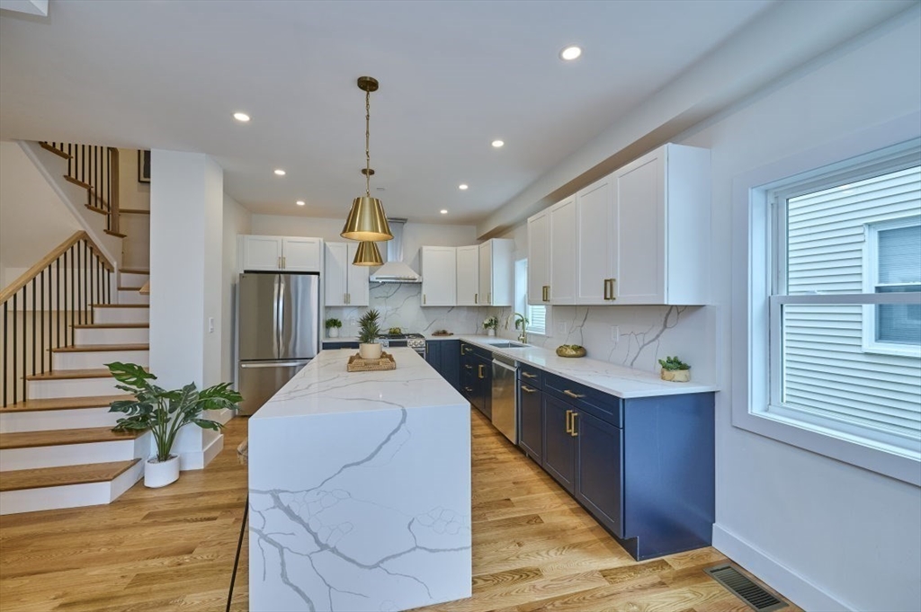 18 Belknap Street 2