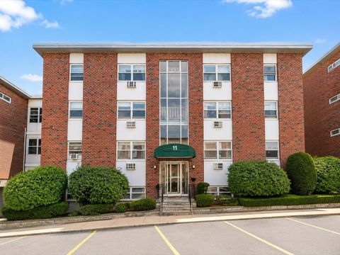 Photo of 11 Commonwealth Ct #11, Boston, MA 02135 (MLS # 73535298)