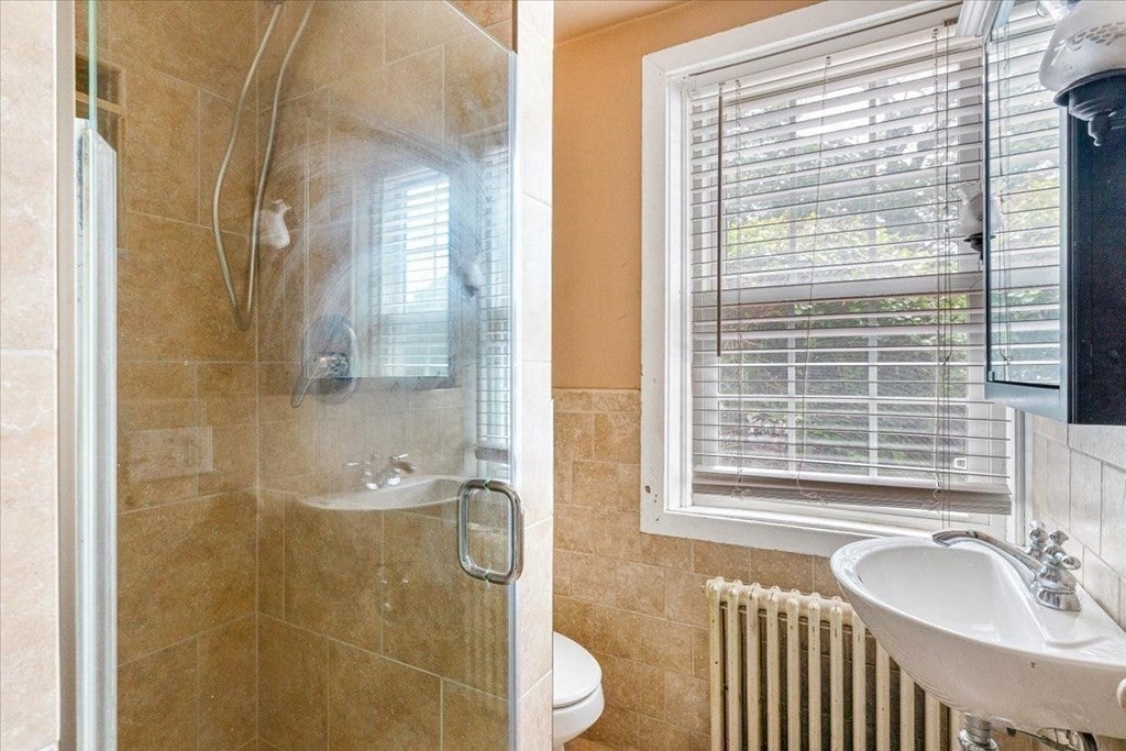 218 Sandwich St, Plymouth, MA, 218 Sandwich St, Plymouth, MA Photo #10