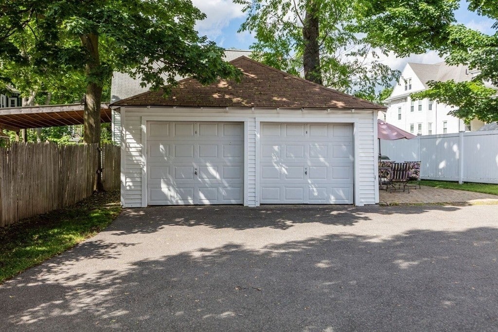 388 Crescent St #4, Waltham, MA, 388 Crescent St #4, Waltham, MA Photo #10