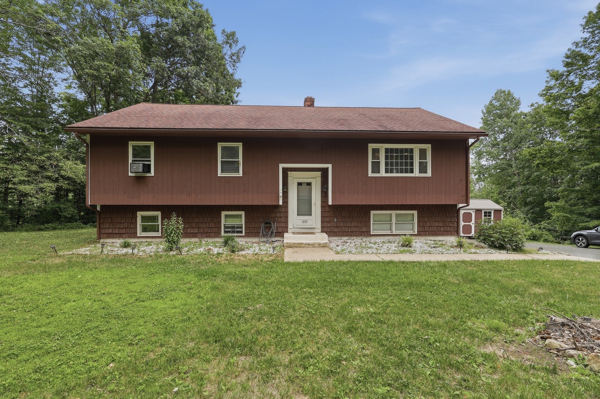 1373 N Orange Rd