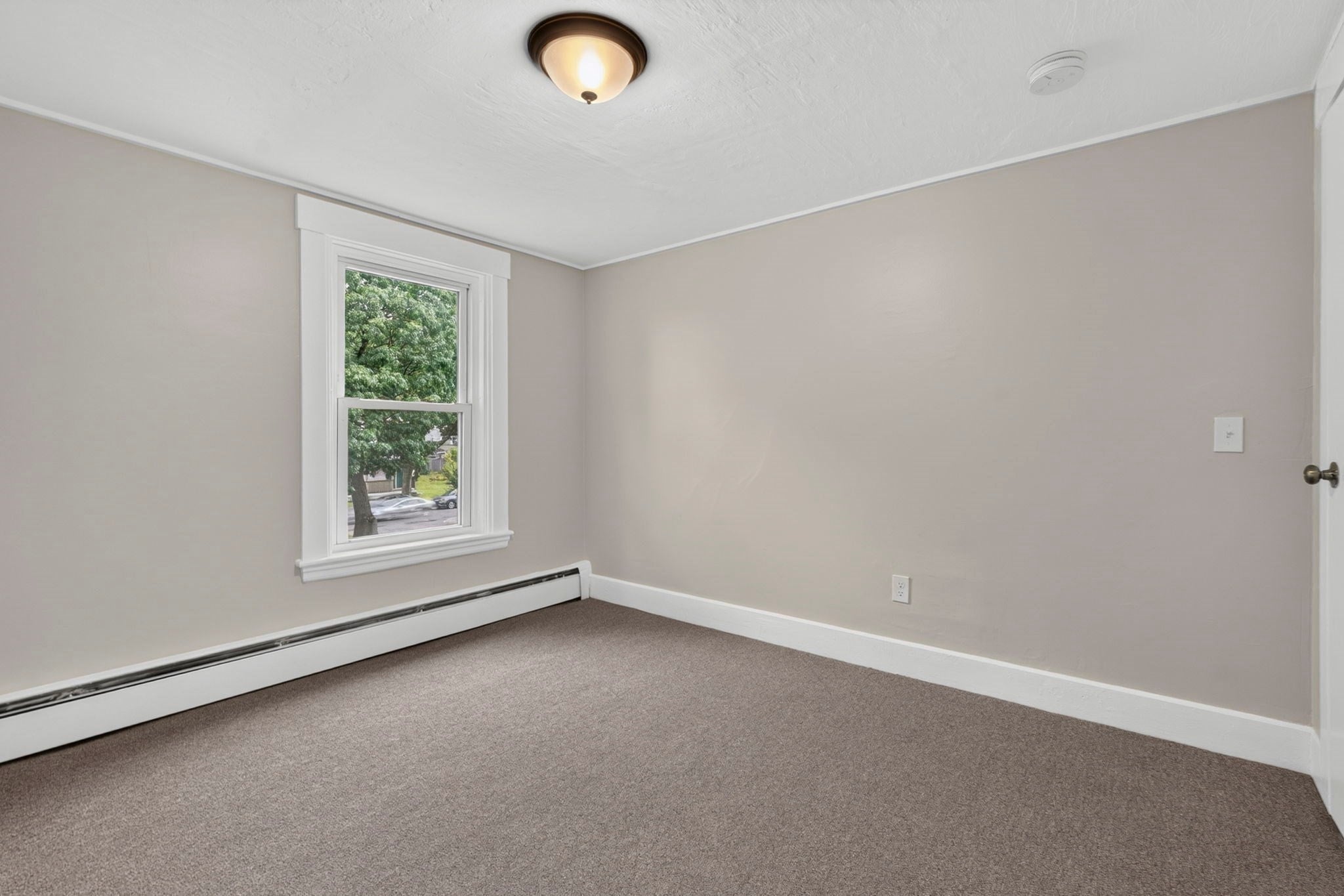 7 Concord St, Fitchburg, MA, 7 Concord St, Fitchburg, MA Photo #17