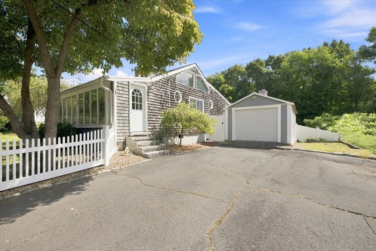 46 Hoover Road, Walpole, MA, 46 Hoover Road, Walpole, MA Photo #28
