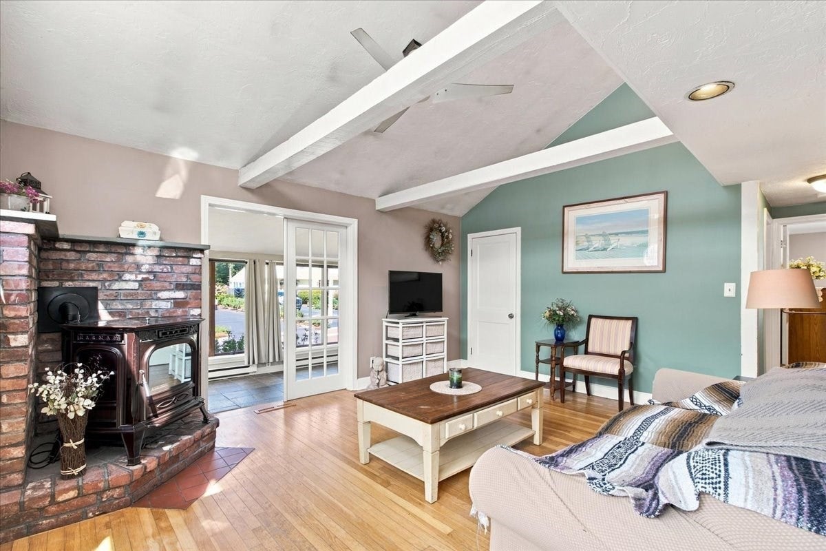 46 Hoover Road