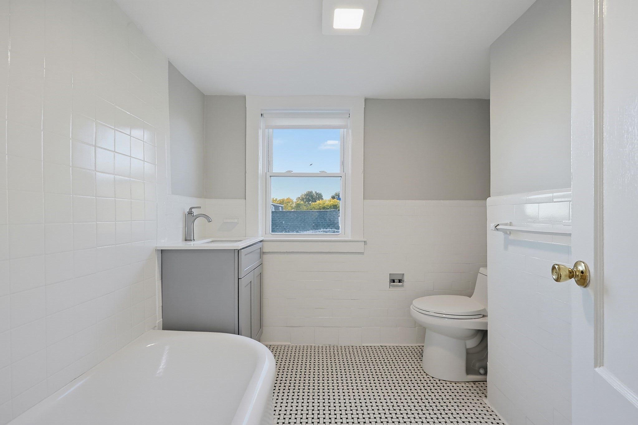 104-108 Billings Rd, Quincy, MA, 104-108 Billings Rd, Quincy, MA Photo #15