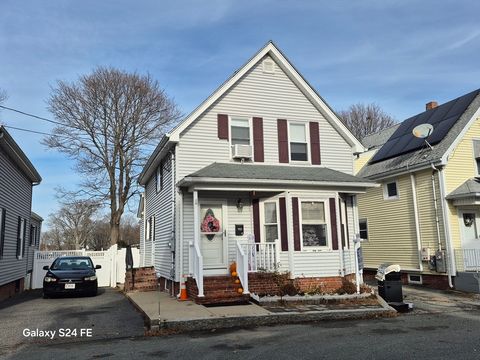 Photo of 15 Harvard St, Gloucester, MA 01930 (MLS # 73460136)