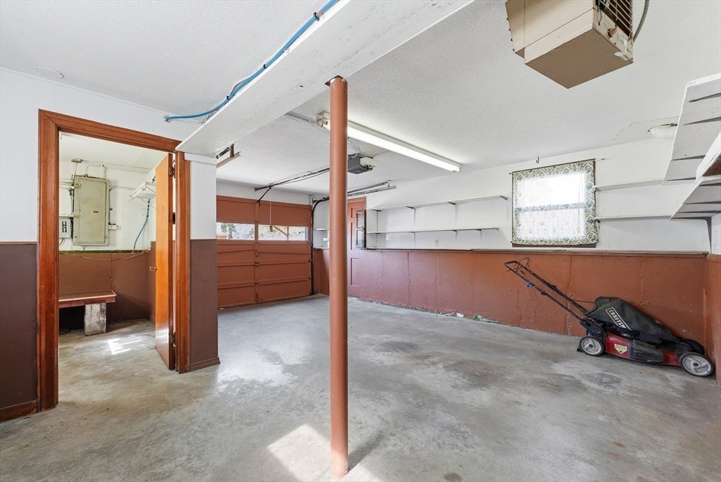 619 East St, Ludlow, MA Photo #32