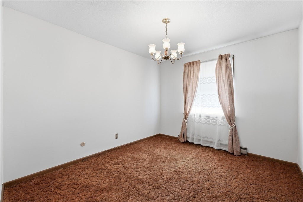 619 East St, Ludlow, MA Photo #11