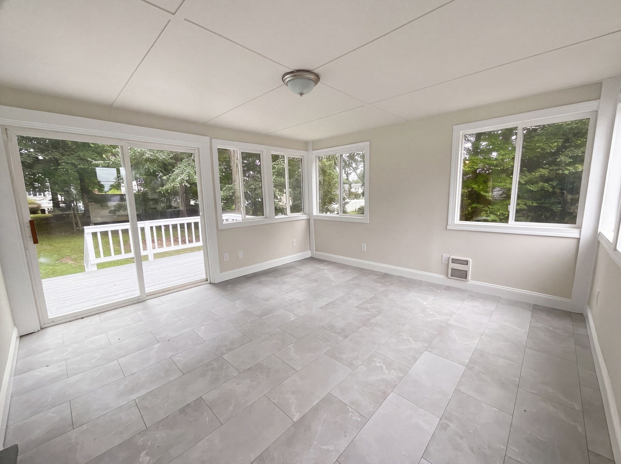 48 Woodlawn St, Randolph, MA Photo #9
