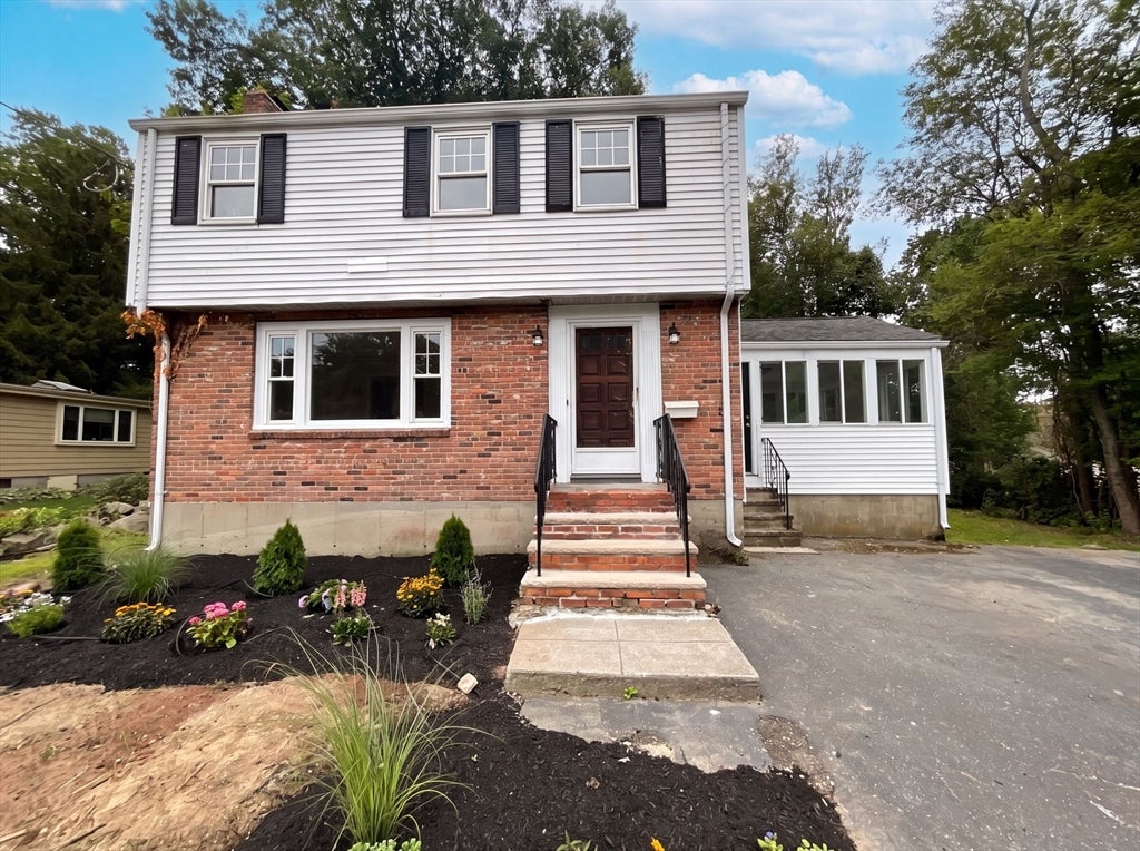Photo: 48 Woodlawn St, Randolph, MA Photo: 48 Woodlawn St, Randolph, MA